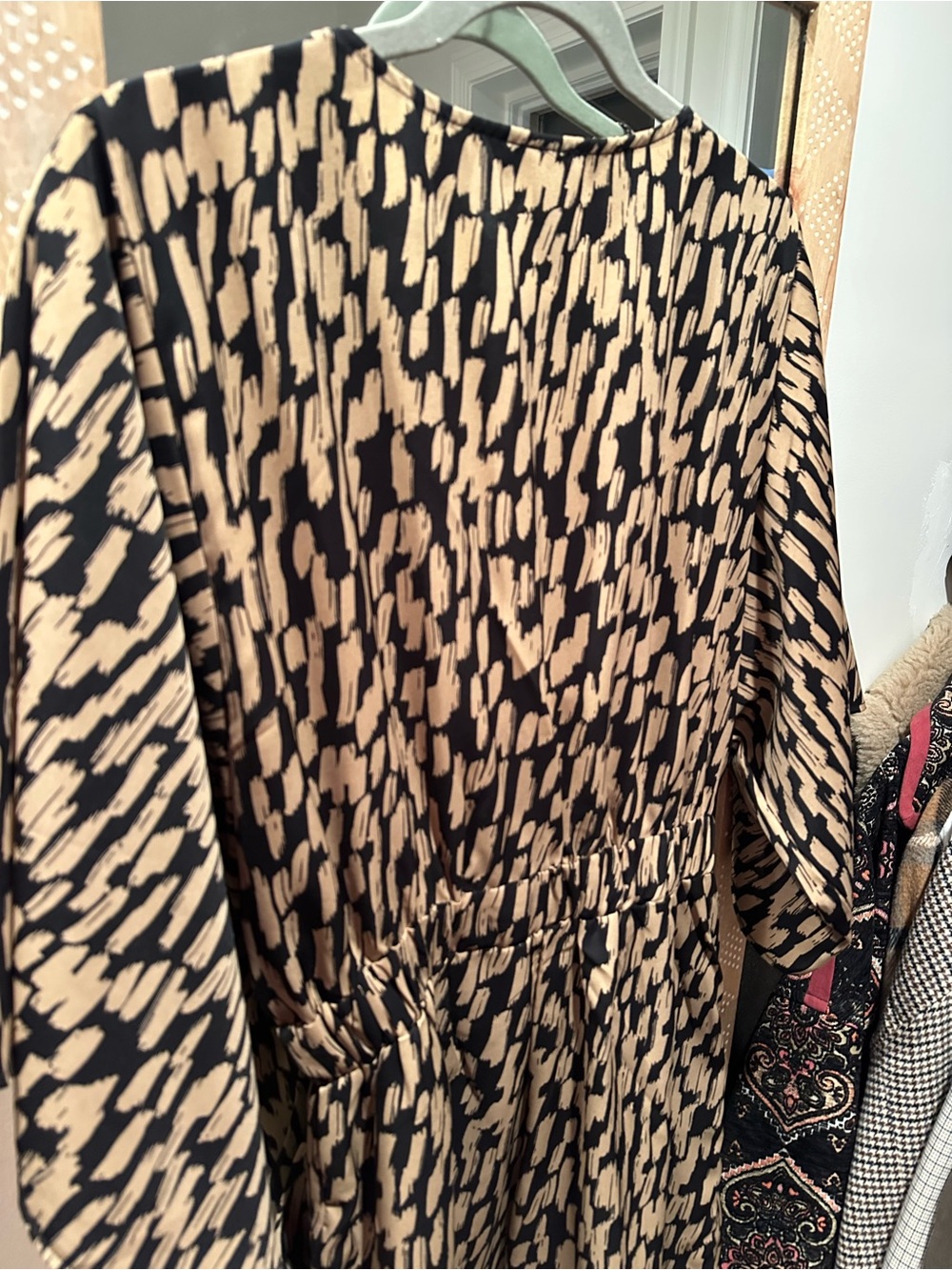 Flawless Printed Romper (S) - Picture 9 of 10